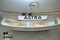Накладки бампера без загиба Natanika для Opel Astra 2004-2009 (Combi) B-OP05 (1 шт.)