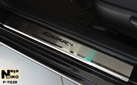 Накладки порогов Premium Natanika для Toyota Camry 2012- P-TO29 (4 шт.)
