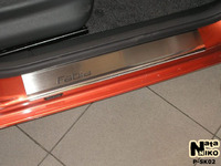 Накладки порогов Premium Natanika для Skoda Fabia 2007- P-SK02 (4 шт.)