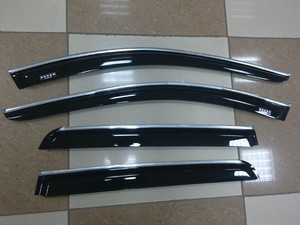 Дефлекторы окон клеящиеся V-STAR для BMW X5 (E70) 2007- (хромированный молдинг).